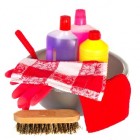Goedkoop je huis schoonmaken met afwasmiddel