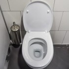 Hoe moet ik toiletpot vervangen of plaatsen?